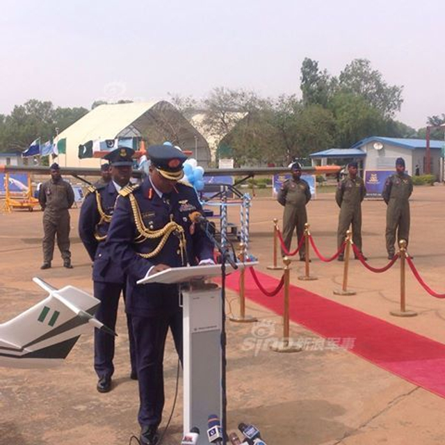 枭龙能否顺利入驻非洲?尼日利亚接收巴铁战机