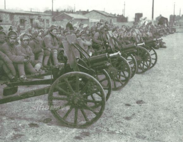 靠这些硬嗑美军！朝鲜战争初期志愿军的重武器