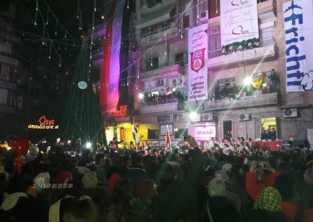 叙利亚各地欢庆阿勒颇大捷！民众街头喜迎圣诞