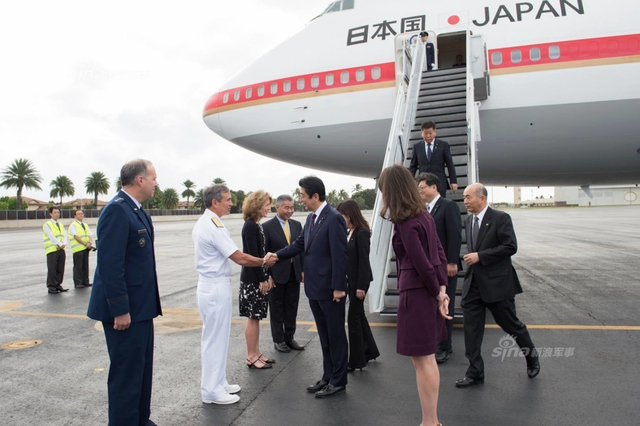 谢主子！安倍在珍珠港谢美国宽容日本 强调同盟