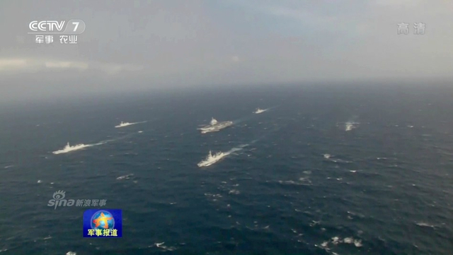 太平洋不只有美海军！辽宁号航母编队震撼亮相