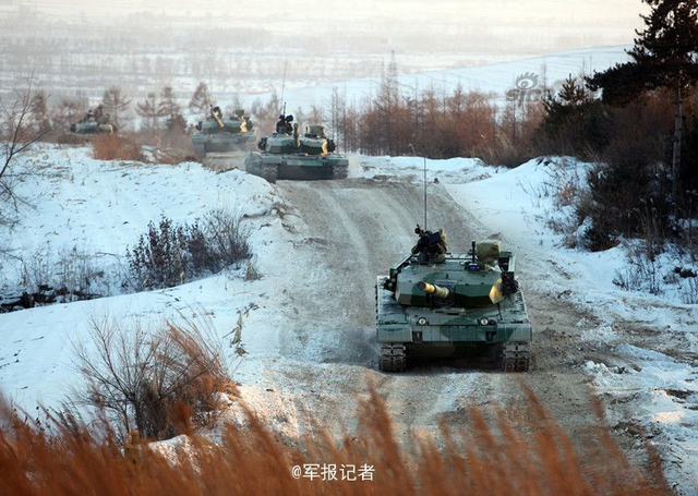 令韩美胆寒的装甲利刃！39军99坦克雪中漂移