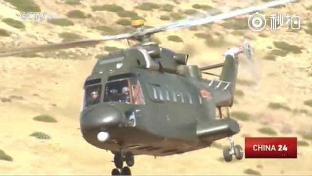 辽宁号航母舰载直升机大合影：首曝直18F上舰