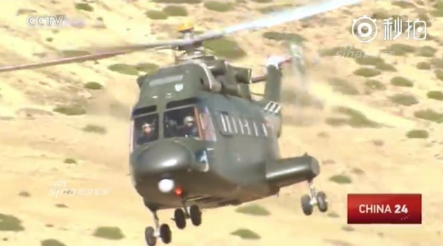 亦有兵力投送能力！辽宁舰两架直18运输直升机