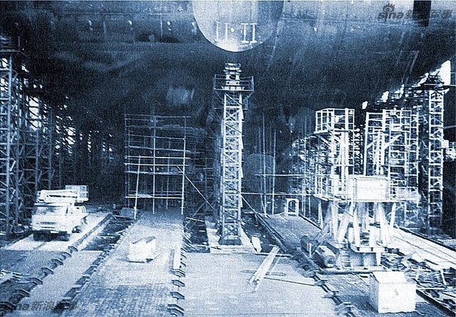 俄罗斯航母曾经的岁月：和辽宁舰唯一的合影照