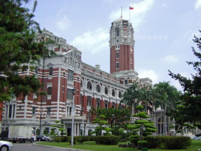 台网友要解放军导弹打蔡小姐：已练习突袭台北