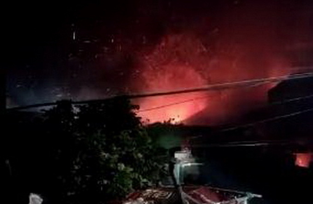 解放军一架直升机昨夜在福建坠毁：或为武直10