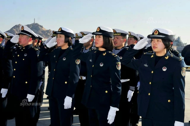 052D西宁舰从军记：从船厂到服役的成长全记录