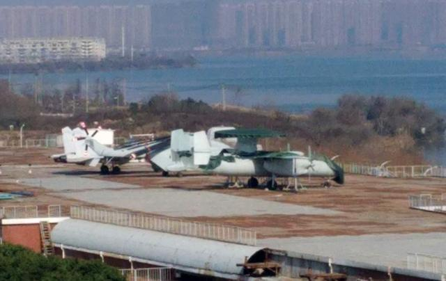 直追美军E2：国产舰载机预警机起飞重量达25吨