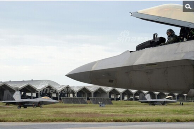 F35难抗衡歼20！美军紧急部署F22战机到冲绳