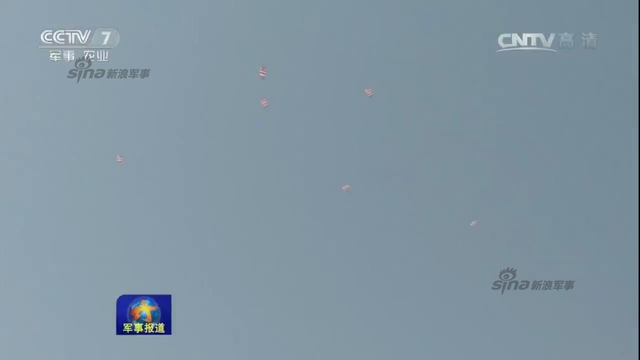 万岁军的铿锵玫瑰:曝38集团军女子特种兵训练