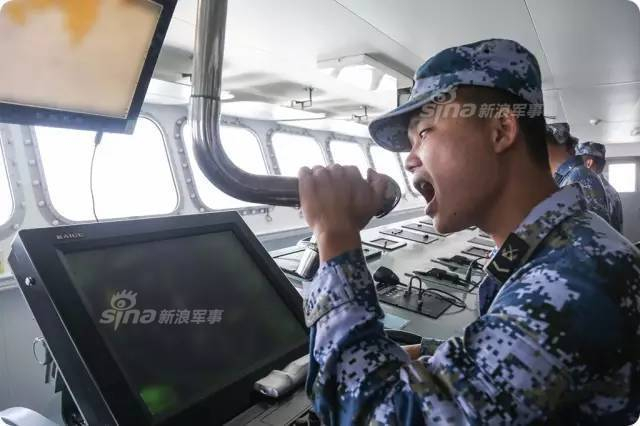 目标直指钓鱼岛！解放军新登陆舰现身夺岛演练