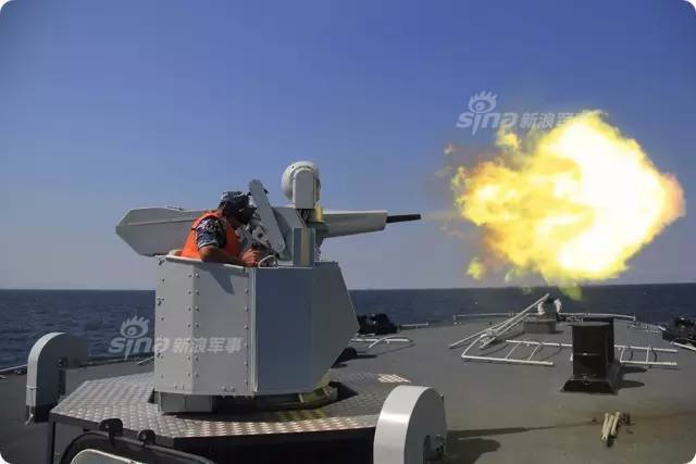 目标直指钓鱼岛！解放军新登陆舰现身夺岛演练