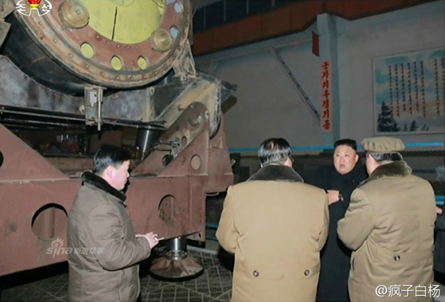 搅局东亚！朝鲜试射弹道导弹竟是履带式冷发射