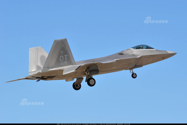 中国歼20最难对付的对手!美军F22五代机猛图