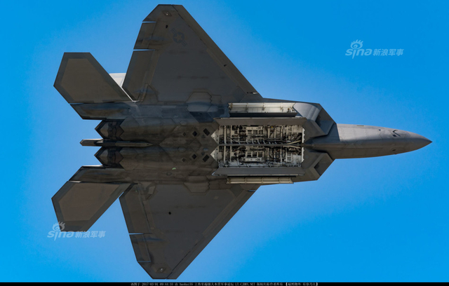 中国歼20最难对付的对手!美军F22五代机猛图