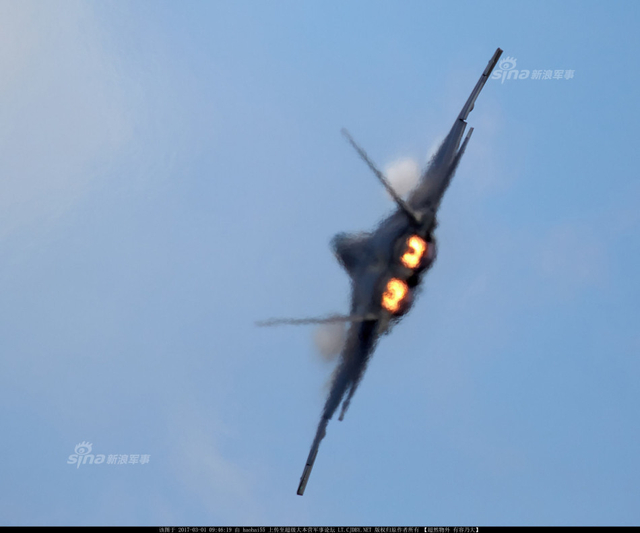 中国歼20最难对付的对手!美军F22五代机猛图