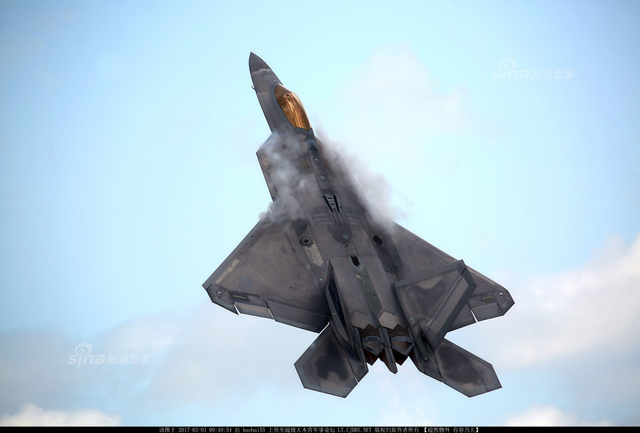 中国歼20最难对付的对手!美军F22五代机猛图