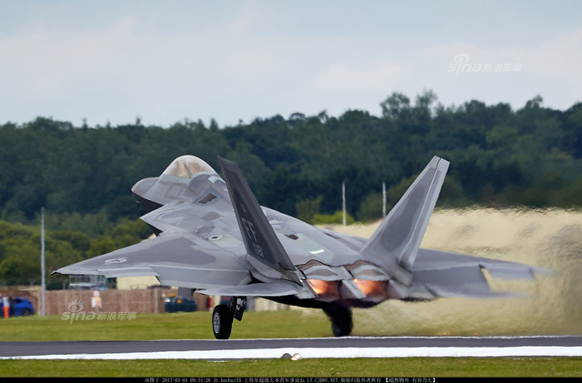 中国歼20最难对付的对手!美军F22五代机猛图