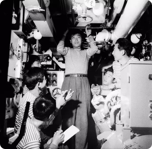 不要问我在哪里!揭秘中国潜艇部队的海底生活