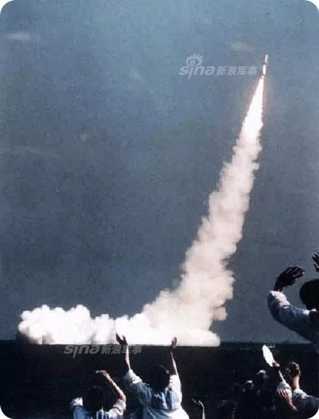 不要问我在哪里!揭秘中国潜艇部队的海底生活