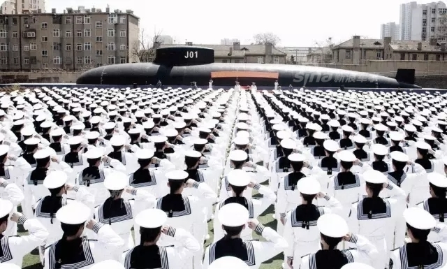 不要问我在哪里!揭秘中国潜艇部队的海底生活