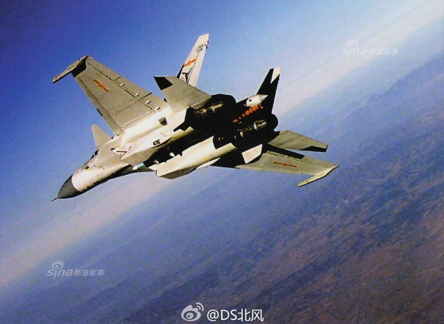 何时能见中国双航母编队？辽宁舰驰骋大洋帅气