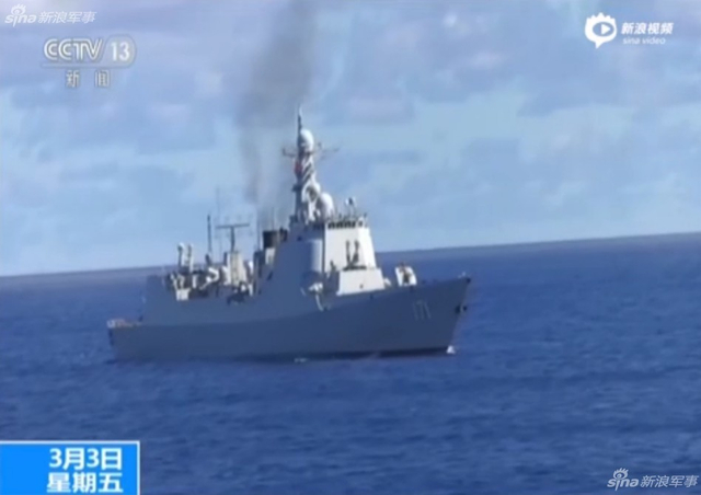 震慑美日!中国海军舰机大编队亮相西太平洋
