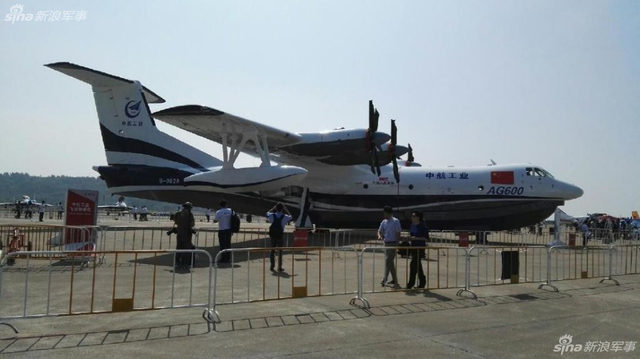 中日新型水上飞机比拼！AG600全面超过US-2
