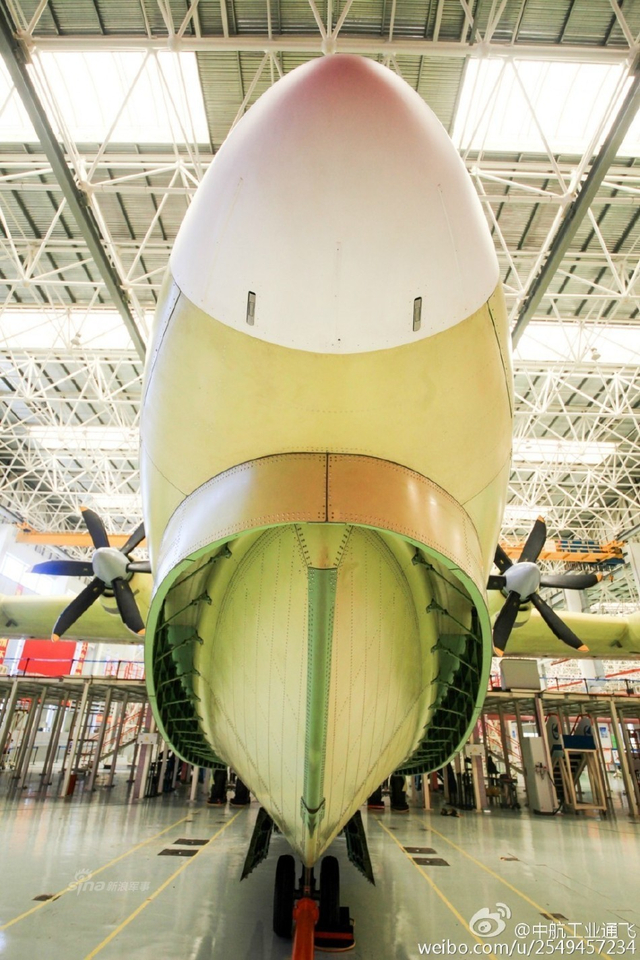 中日新型水上飞机比拼！AG600全面超过US-2