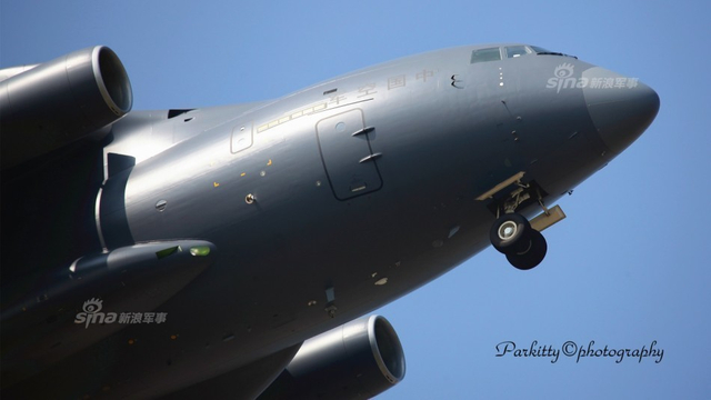 中国运20总装现场曝光！连续生产满足部队需求