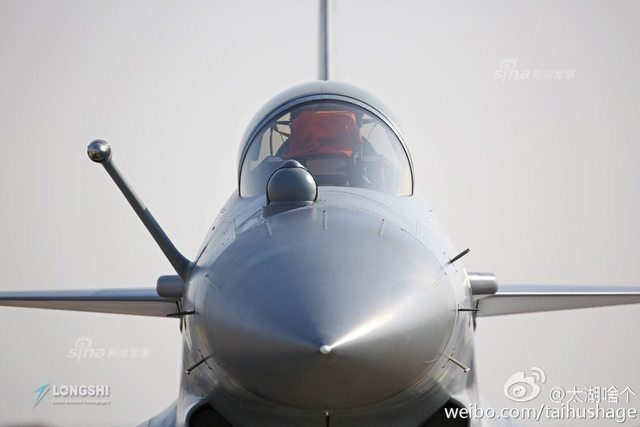 世界各型战机正面标准照:中国歼20最科幻霸气
