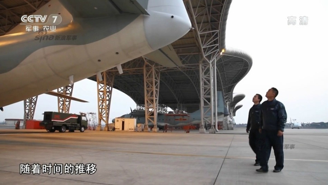 央视报道中国预警机部队 空警500内部曝光