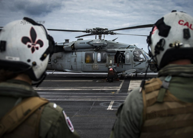 美国航母卡尔文森还在南海晃悠 菲总统拒绝登上