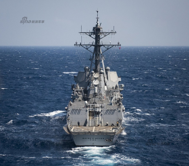 美国航母卡尔文森还在南海晃悠 菲总统拒绝登上