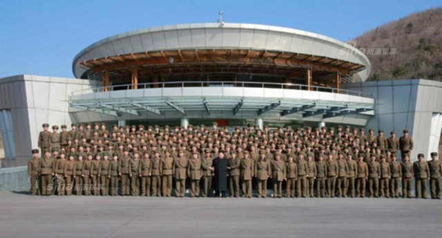 东北亚乱局!金正恩司令指导朝鲜齐射四枚导弹