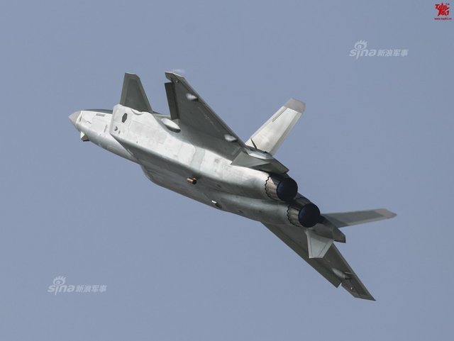 不仅帅还很强！解放军歼20或逼美国再生产F22