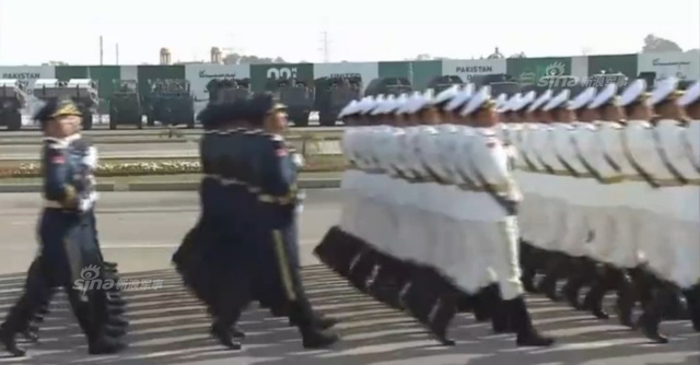 走出国门秀中国军威!解放军亮相巴铁阅兵预演