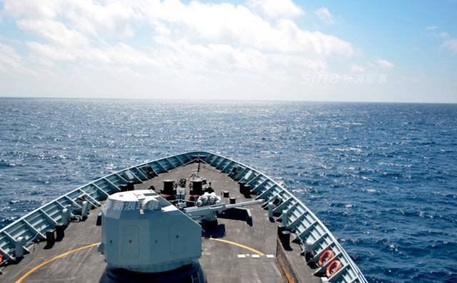 近海到远洋！中国海军舰艇在四大海域演习打炮