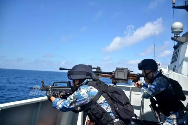 近海到远洋！中国海军舰艇在四大海域演习打炮