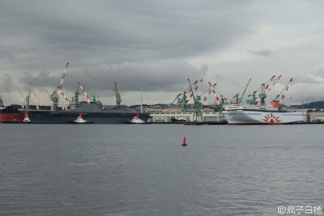 妄图压制中国潜艇:日本服役最大型准航母加贺