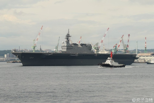 妄图压制中国潜艇:日本服役最大型准航母加贺