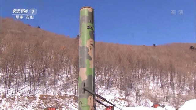 以核止战抗萨德!中国东风31导弹东北冬季演练
