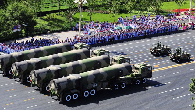 以核止战抗萨德!中国东风31导弹东北冬季演练