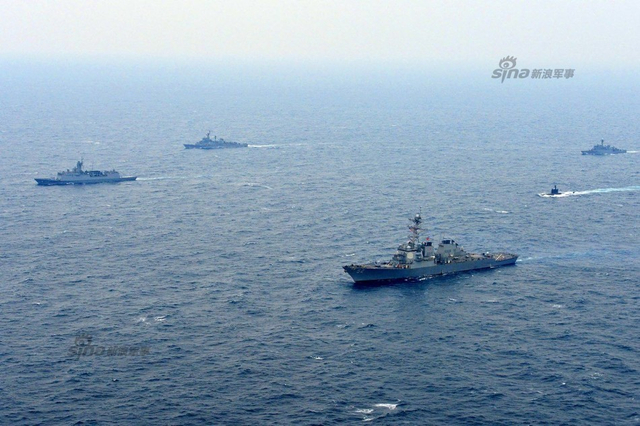 动手还是吓唬？朝鲜核试验之际美韩秀航母战队