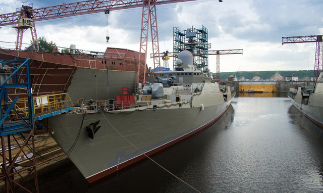 中美俄造舰大PK：中国一个船厂造一支航母舰队