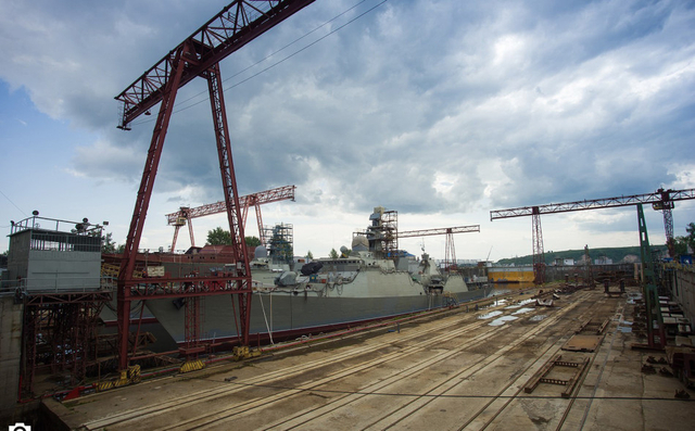 中美俄造舰大PK：中国一个船厂造一支航母舰队