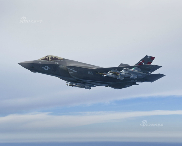 来比比外挂啊！中美俄五代机机翼挂载武器对比