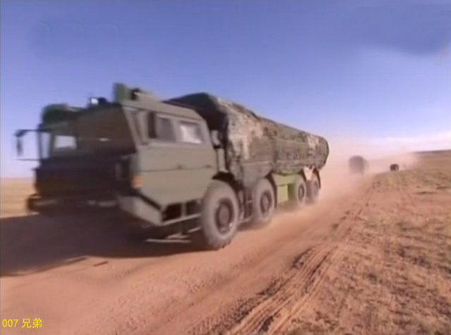 突破第一岛链的尖刀!中国东风10导弹发射细节