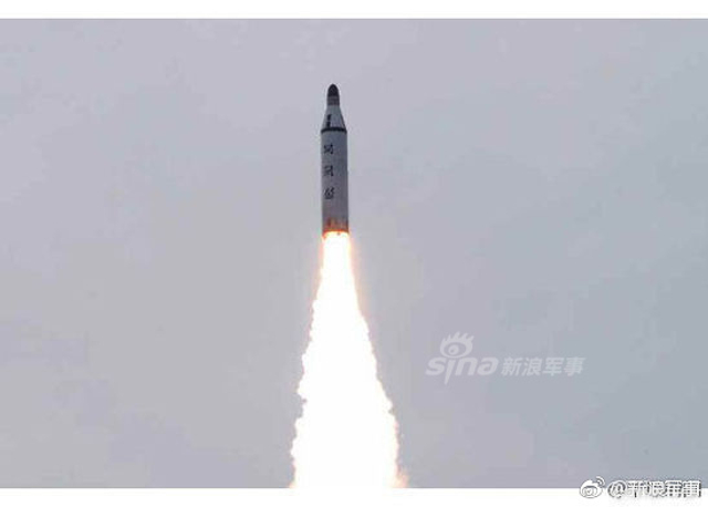 朝鲜称用核武对抗美国!北极星-1潜射导弹登场